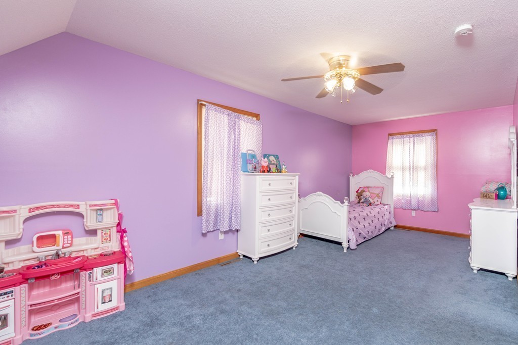 689 Bay Street Springfield, MA 01109 - Photo 21 of 30 Gallery Image 21