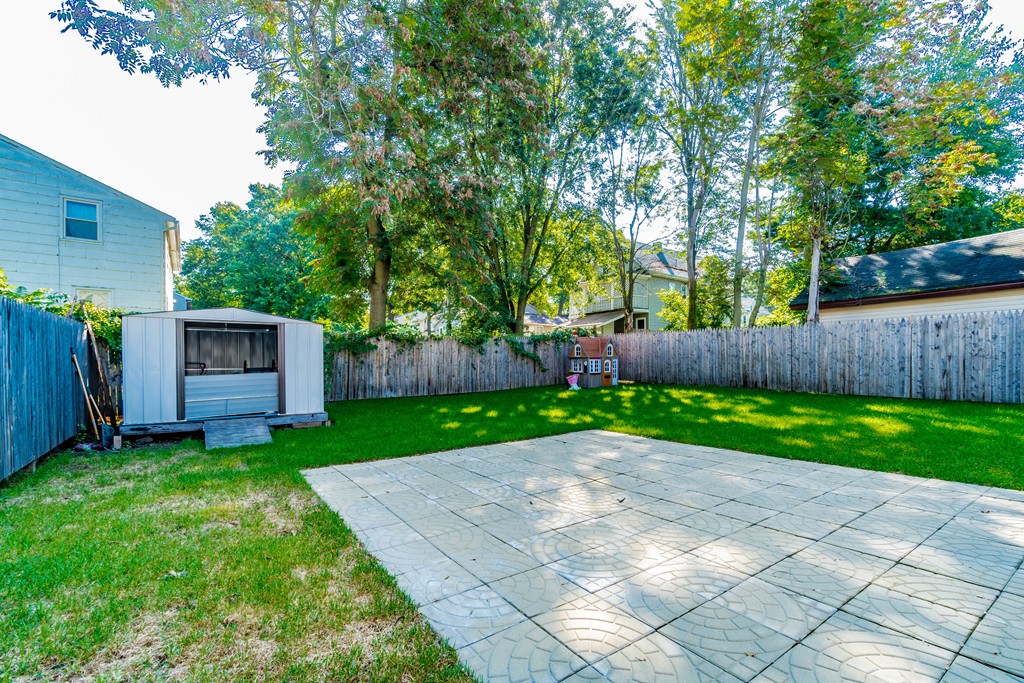 689 Bay Street Springfield, MA 01109 - Photo 25 of 30 Gallery Image 25