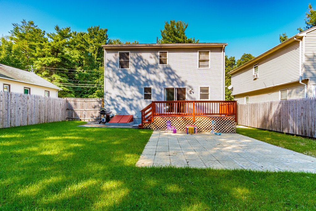 689 Bay Street Springfield, MA 01109 - Photo 27 of 30 Gallery Image 27