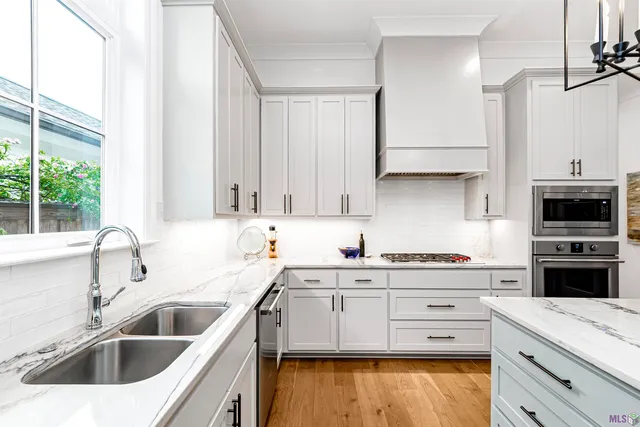 $710,000 | 2113 Deaux Parc Drive, Baton Rouge, LA 70808