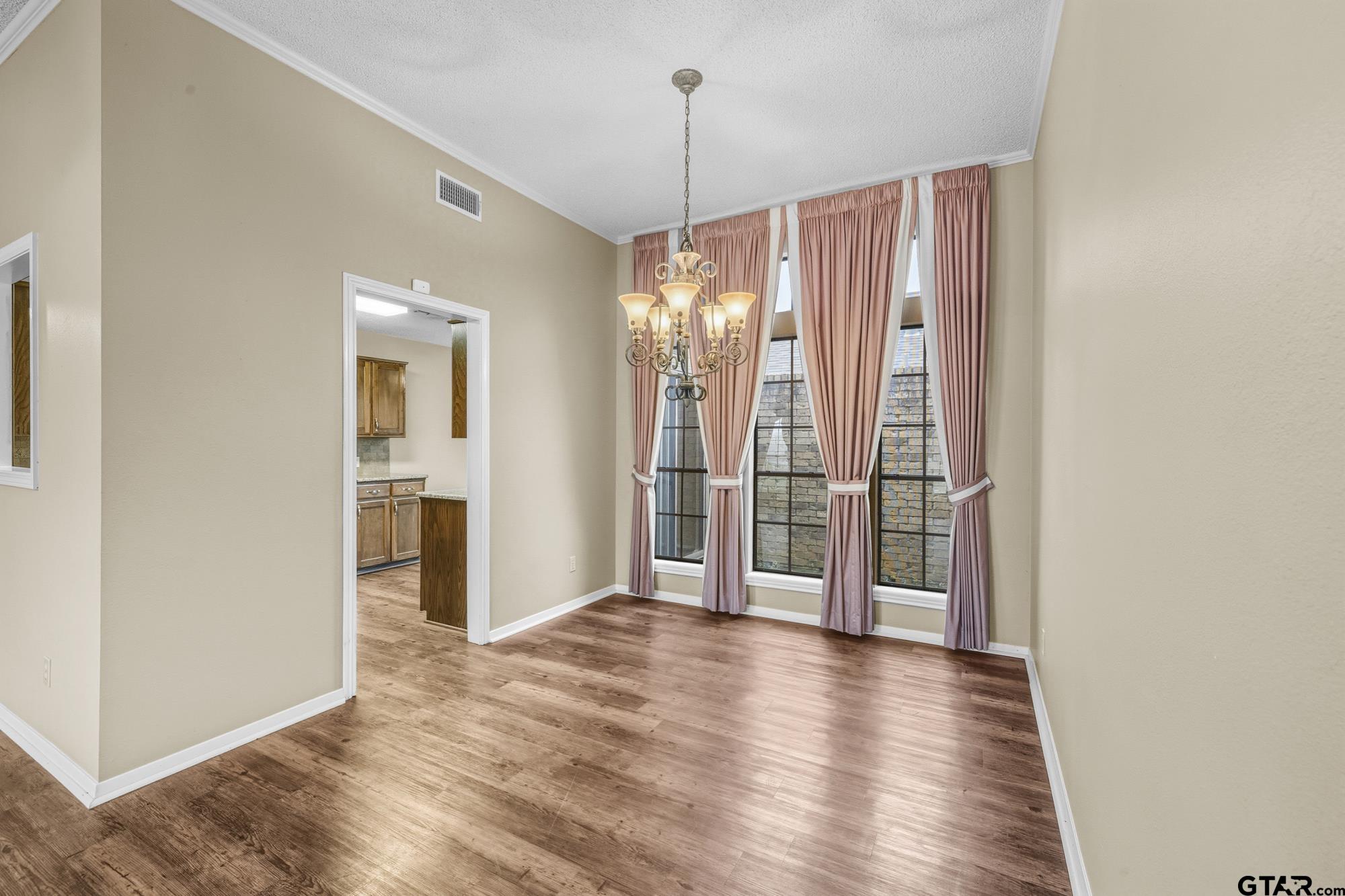 2732 Timberwood Trail Longview, TX 75604 - Photo 13 of 21