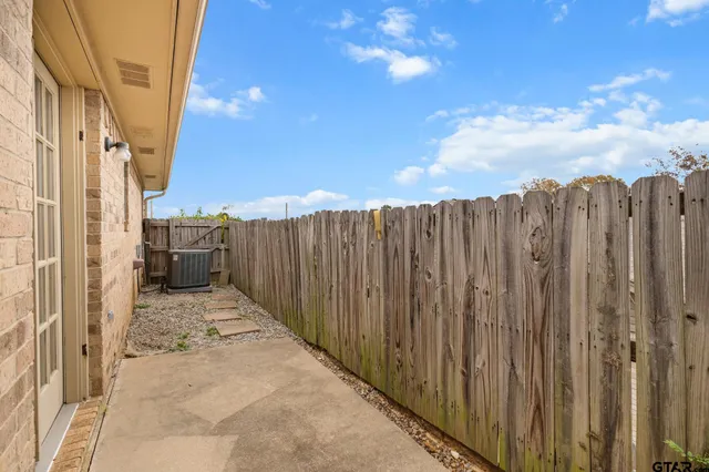 $218,500 | 2732 Timberwood Trail, Longview, TX 75604