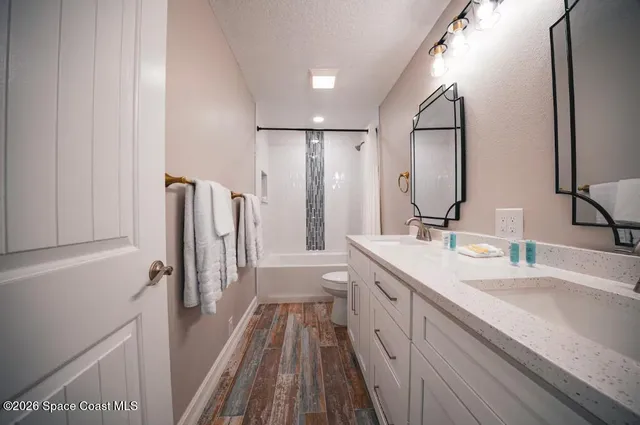 $3,700 | 208 Seminole Avenue West, Unit 1, Melbourne, FL 32901