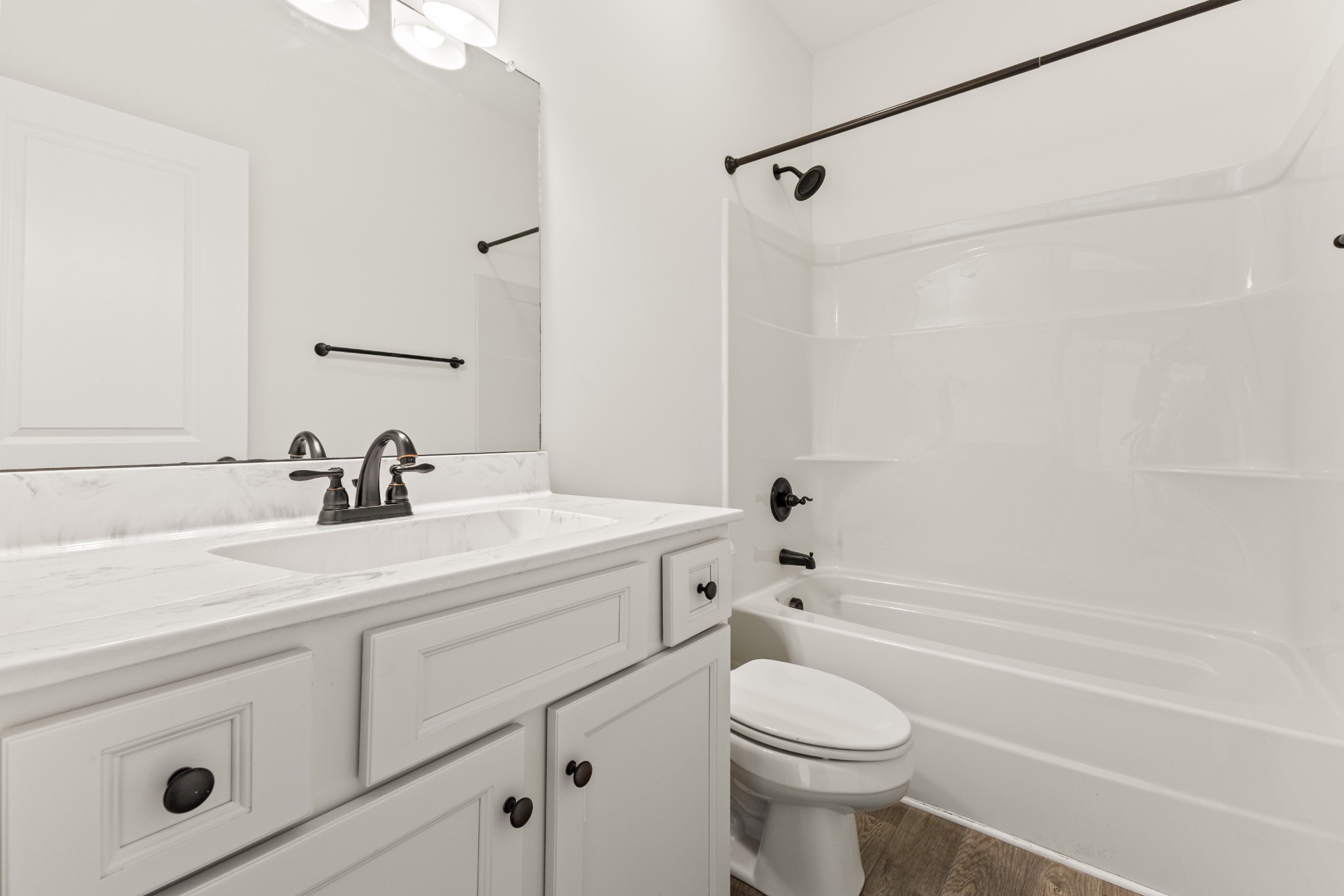 819 Hooper Road Charlotte, TN 37036 - Photo 19 of 27