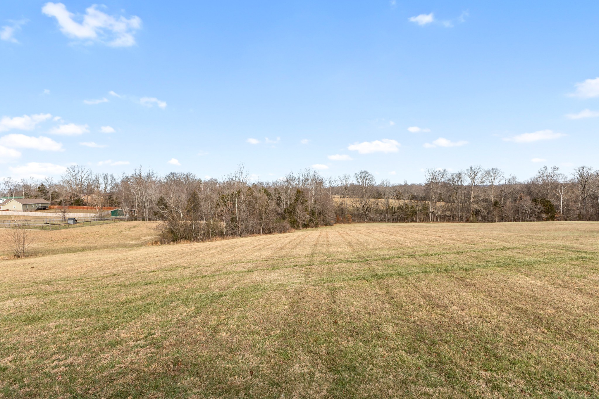 819 Hooper Road Charlotte, TN 37036 - Photo 24 of 27