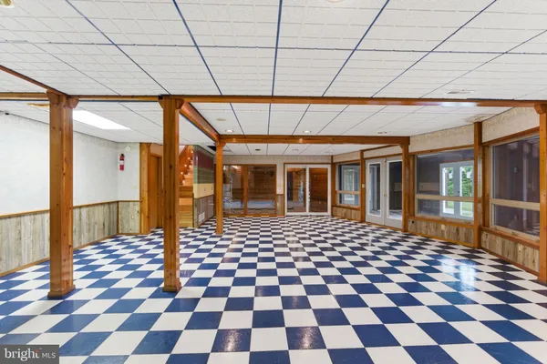 $799,500 | 2 Digit Lane, Bunker Hill, WV 25413