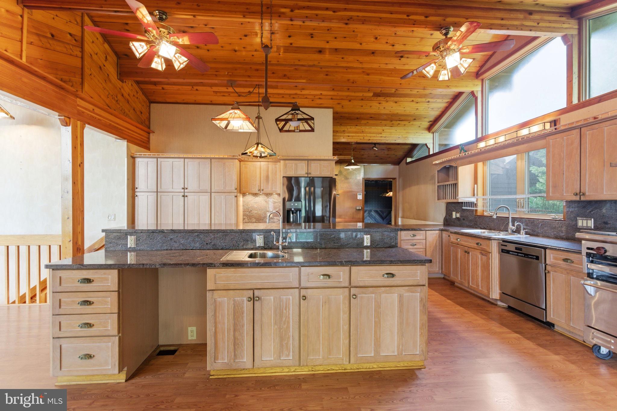2 Digit Lane Bunker Hill, WV 25413 - Photo 42 of 122