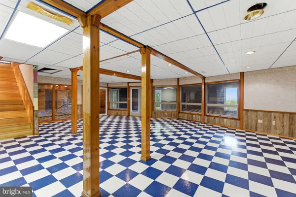 $799,500 | 2 Digit Lane, Bunker Hill, WV 25413