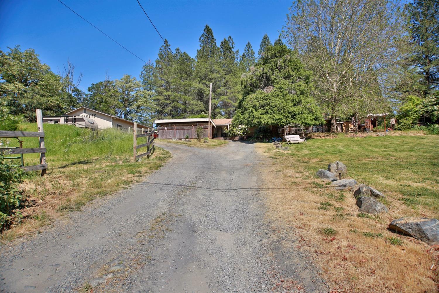 2911 Helms Road Grants Pass, OR 97527 - Photo 26 of 35 Additional Photo