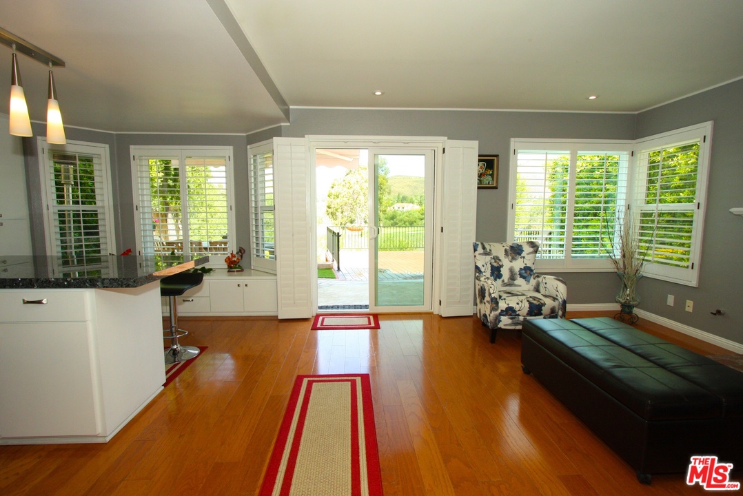 553 Fairfield Road Simi Valley, CA 93065 - Photo 16 of 49