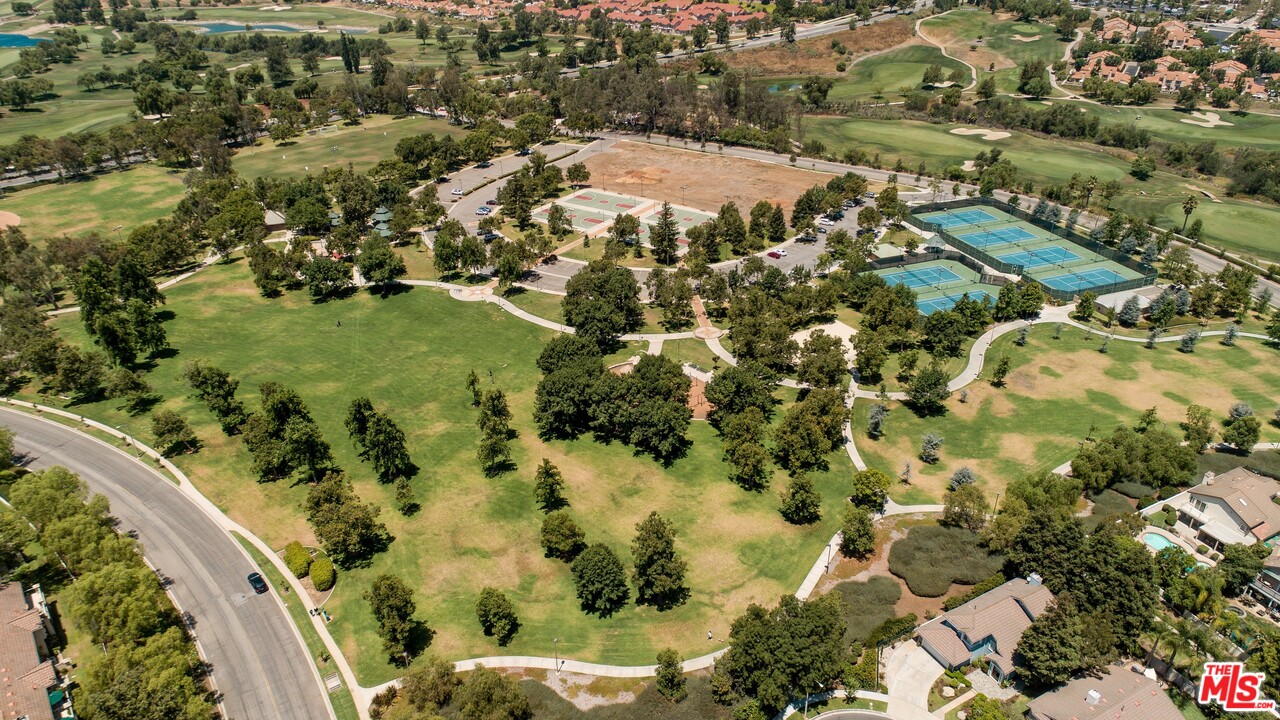 553 Fairfield Road Simi Valley, CA 93065 - Photo 42 of 49