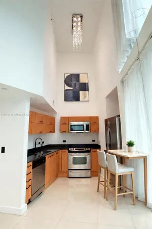 $3,500 | 350 South Miami Avenue, Unit 312, Miami, FL 33130