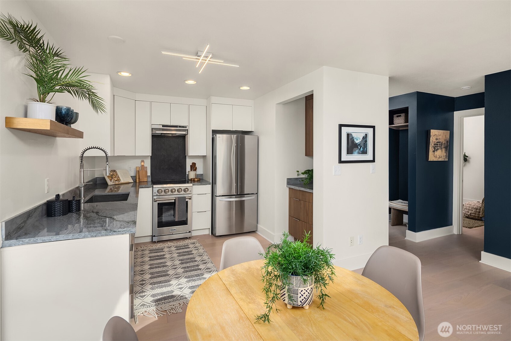 1000 Union Street, Unit PHD Seattle, WA 98101 - Photo 13 of 40