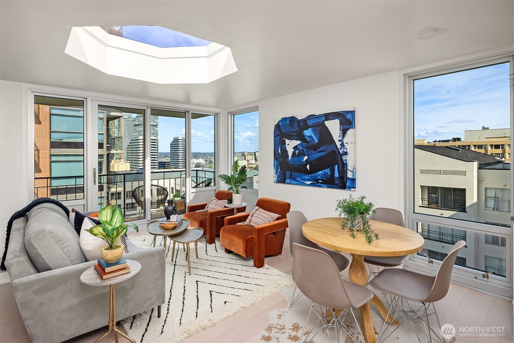 1000 Union Street, Unit PHD Seattle, WA 98101 - Photo 5 of 40