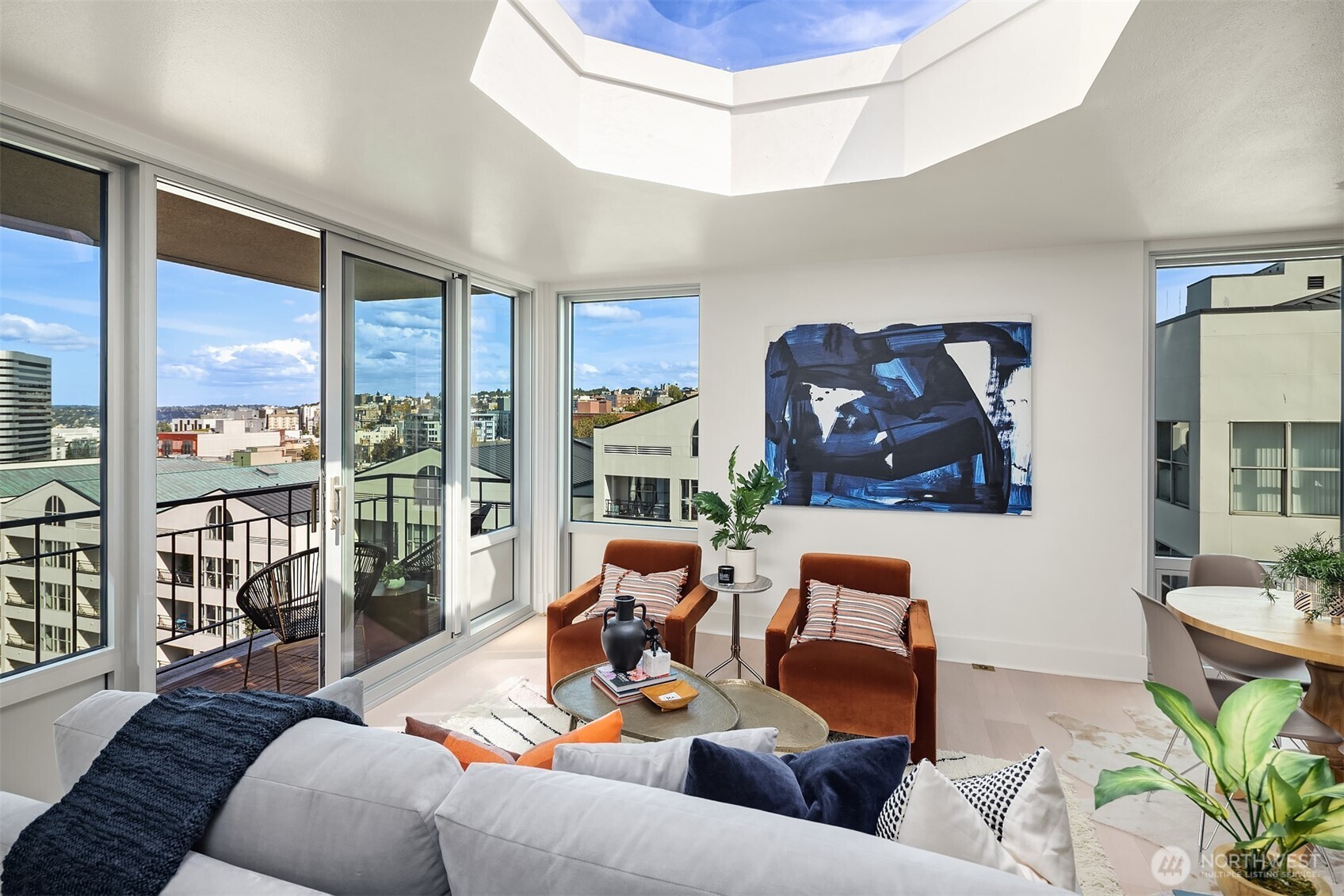 1000 Union Street, Unit PHD Seattle, WA 98101 - Photo 9 of 40