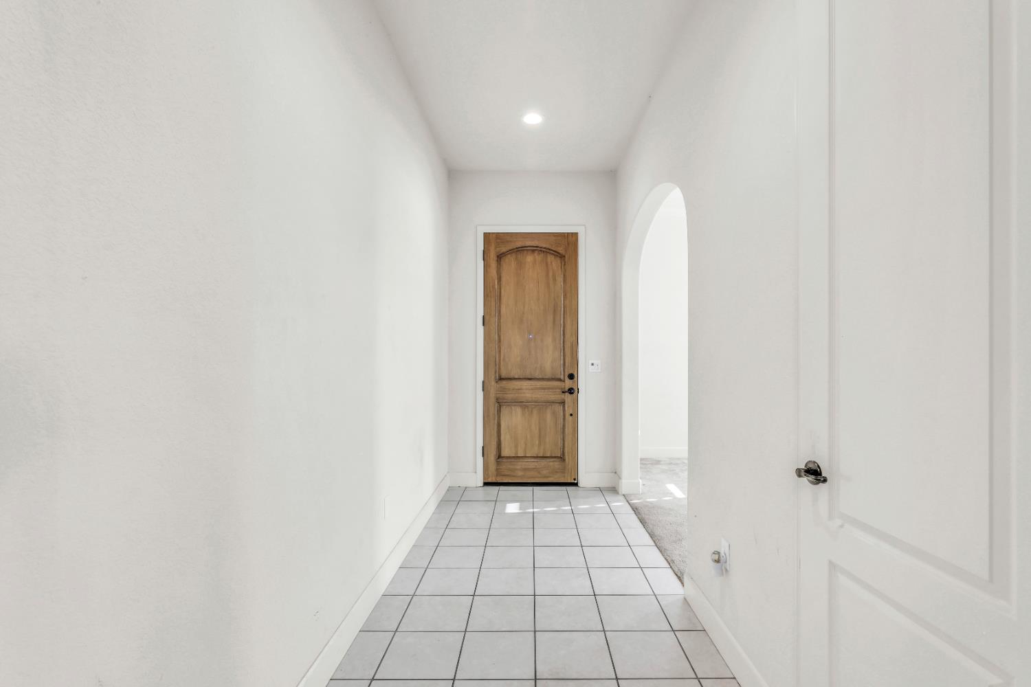 4129 Castellina Way Manteca, CA 95337 - Photo 30 of 58 a view of a hallway