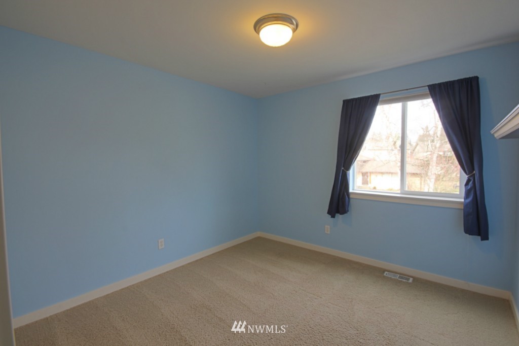 23716 17th Avenue West Bothell, WA 98021 - Photo 22 of 24