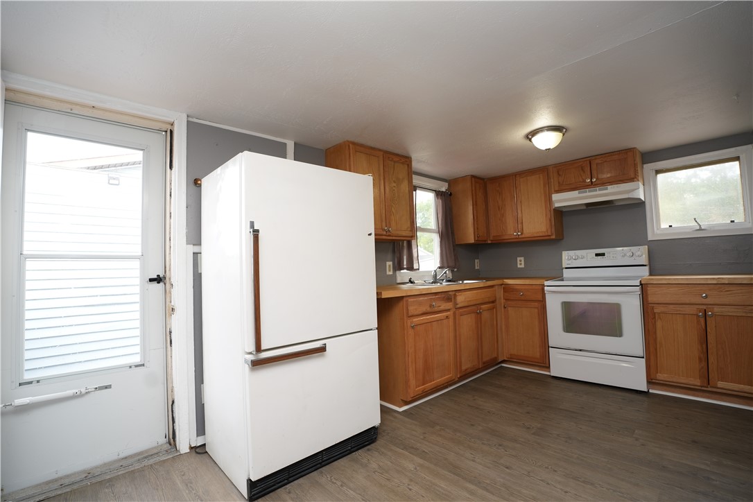 4395 Nine Mile Point Road, Unit E Perinton, NY 14450 - Photo 5 of 15