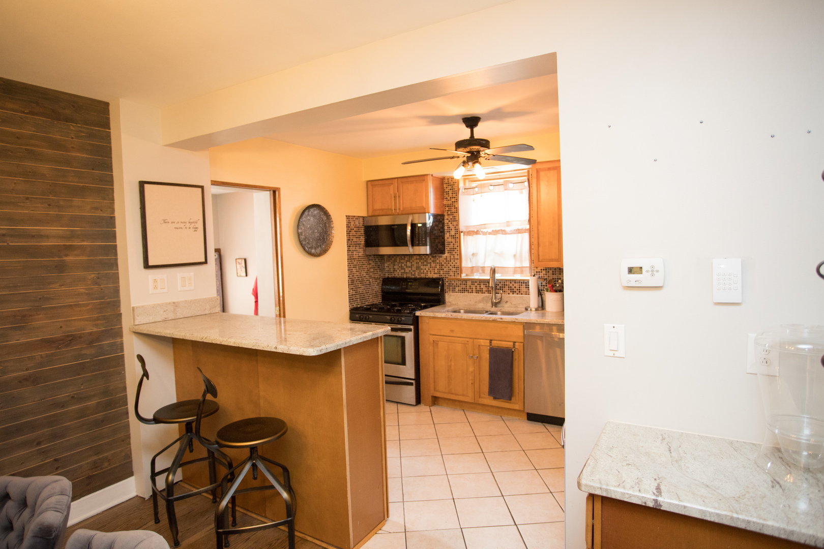 3527 North Rutherford Avenue Chicago, IL 60634 - Photo 12 of 29 Gallery Image 12