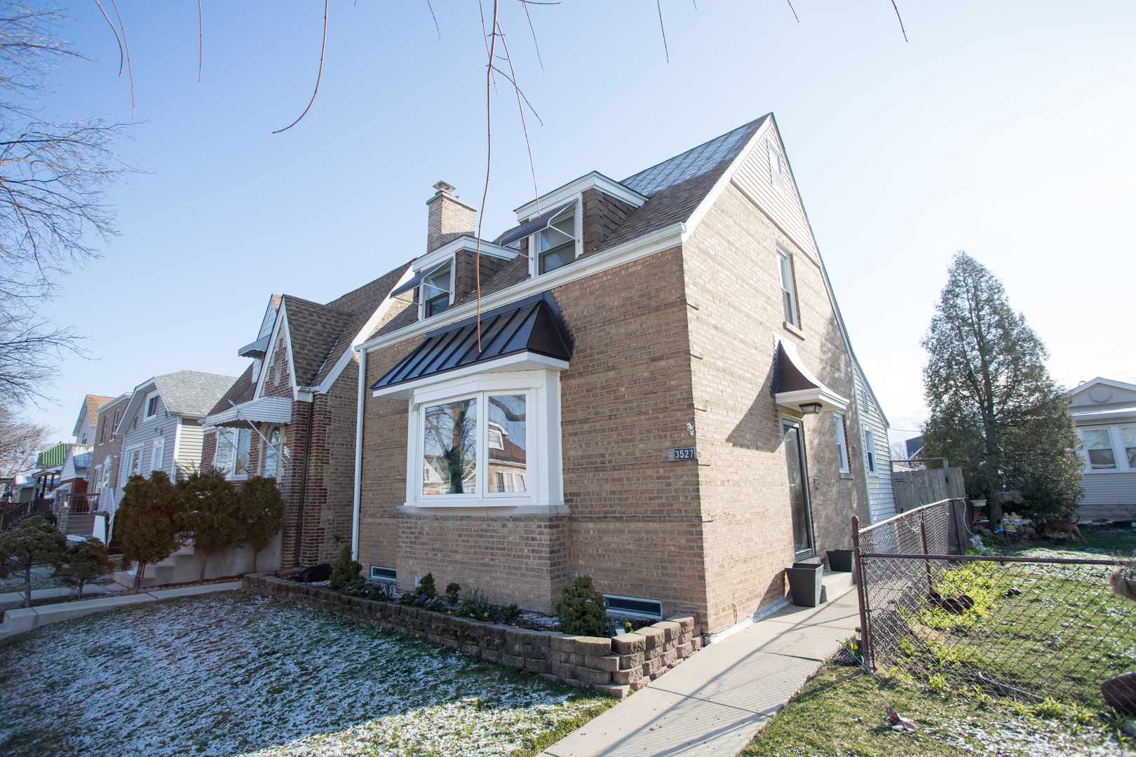 3527 North Rutherford Avenue Chicago, IL 60634 - Photo 2 of 29 Gallery Image 2