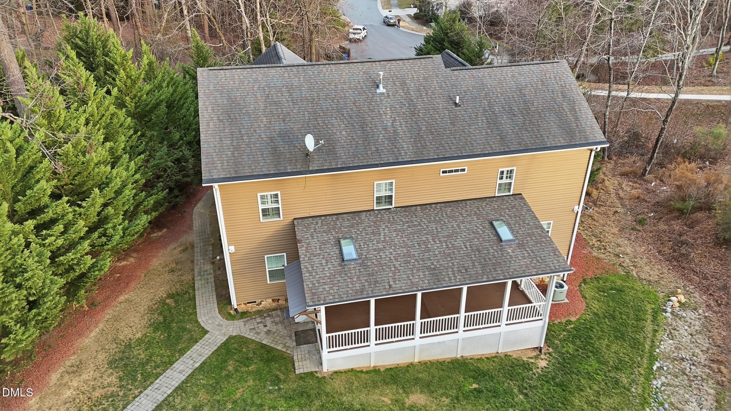 302 Brook Chase Lane Durham, NC 27705 - Photo 51 of 53 254