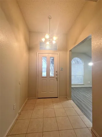 $1,995 | 1600 Weatherstone Drive, DeSoto, TX 75115