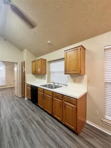 $1,995 | 1600 Weatherstone Drive, DeSoto, TX 75115