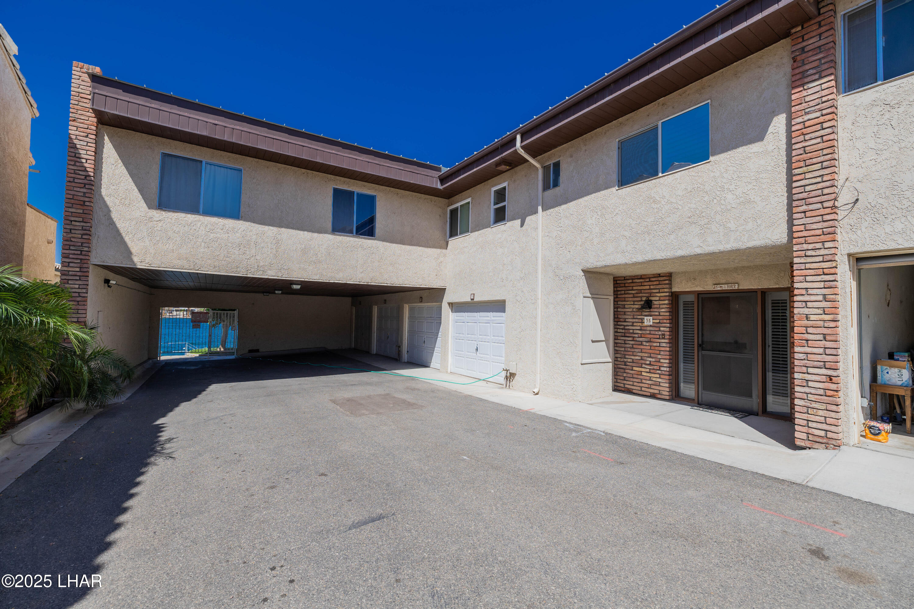 9170 Riverside Drive, Unit 35 Parker, AZ 85344 - Photo 40 of 42 F48A5480