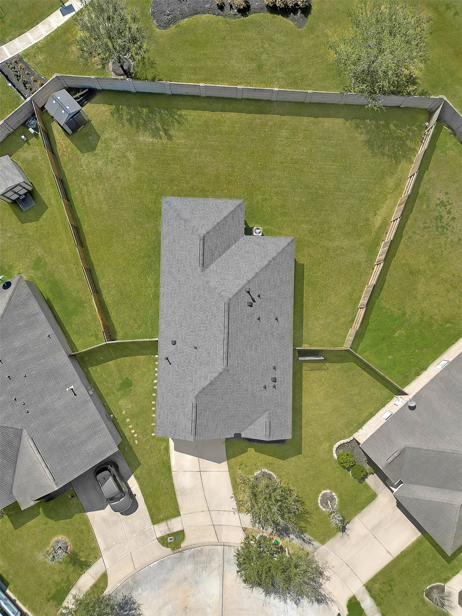 1802 Opal Peach Drive Rosharon, TX 77583 - Photo 26 of 35 a bird view of a house