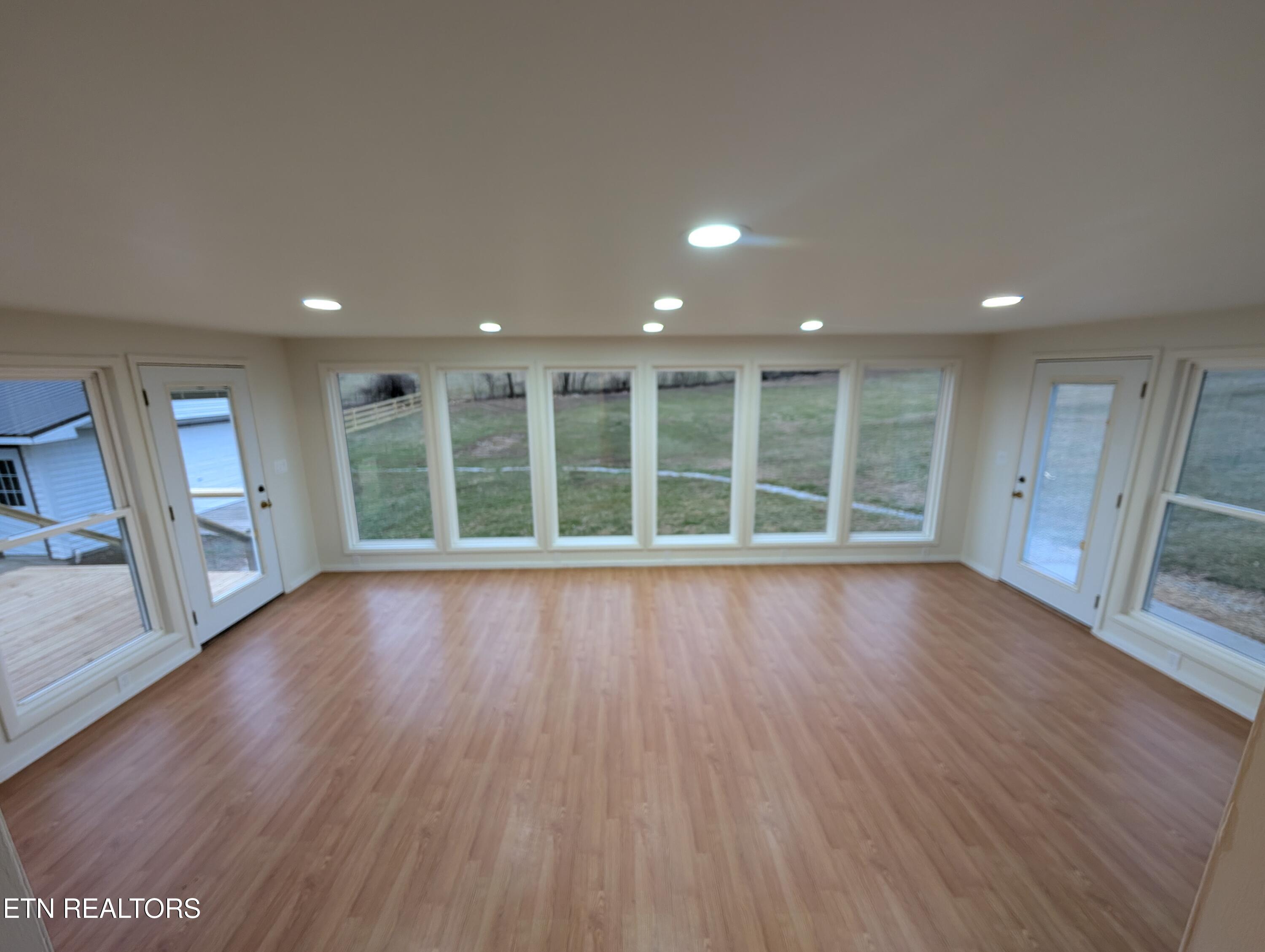 245 Happy Top Road Grandview, TN 37337 - Photo 15 of 27 PXL_20260302_225621882