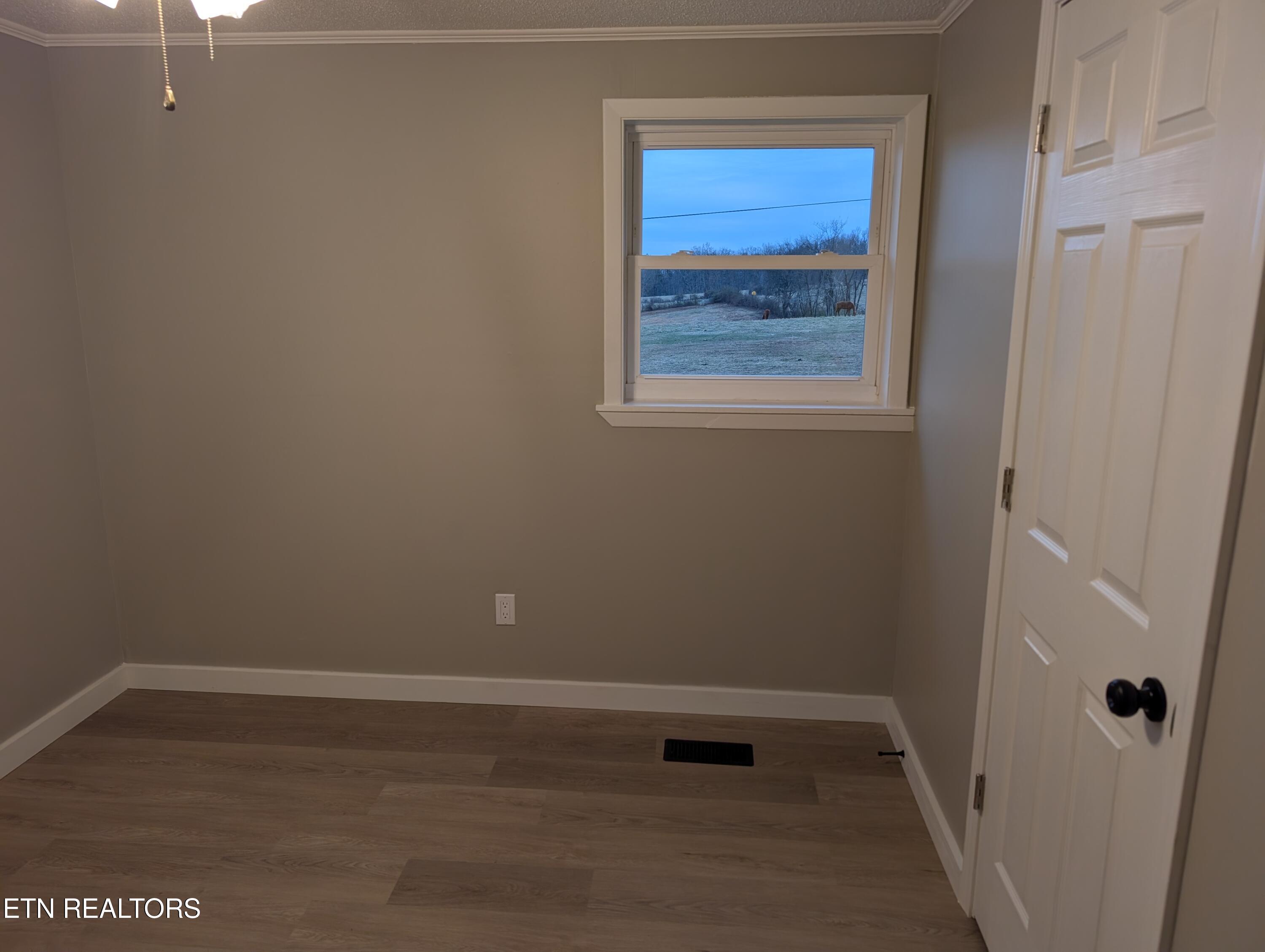 245 Happy Top Road Grandview, TN 37337 - Photo 19 of 27 PXL_20260302_230602565