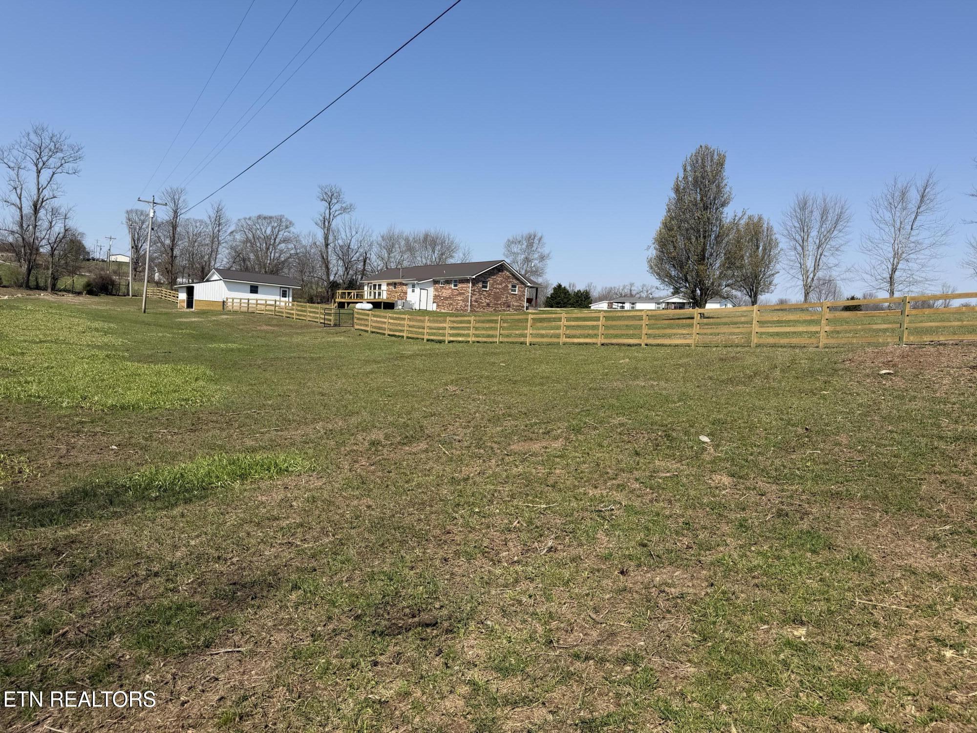 245 Happy Top Road Grandview, TN 37337 - Photo 7 of 27 IMG_2161