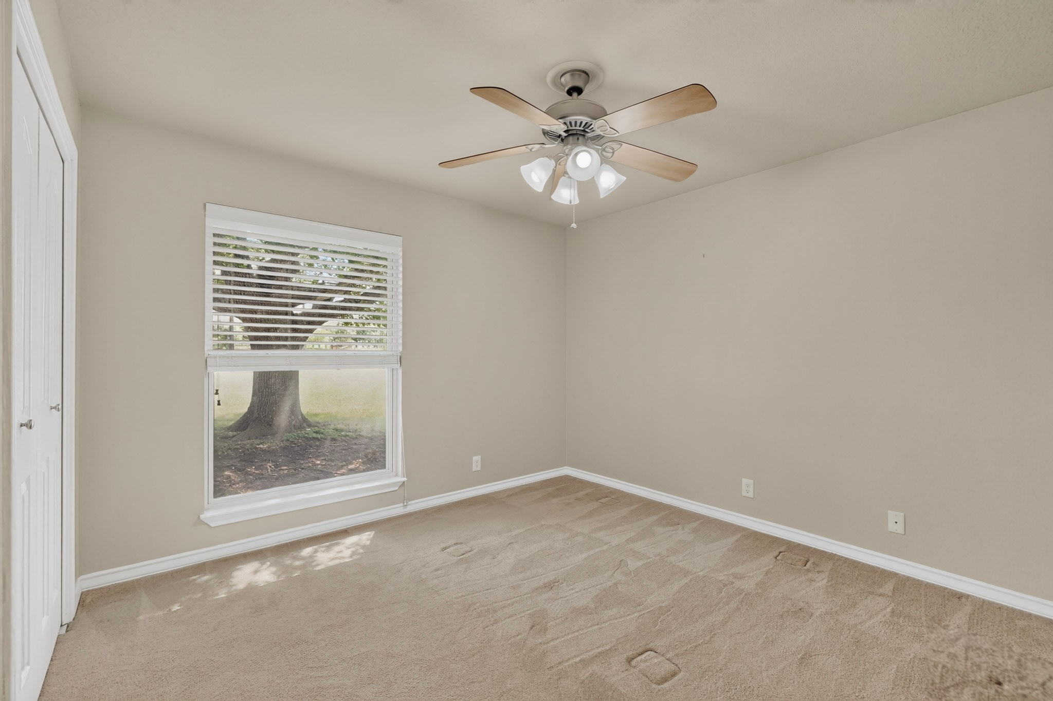 350 Richard Road Georgetown, TX 78626 - Photo 27 of 31 Bedroom #3