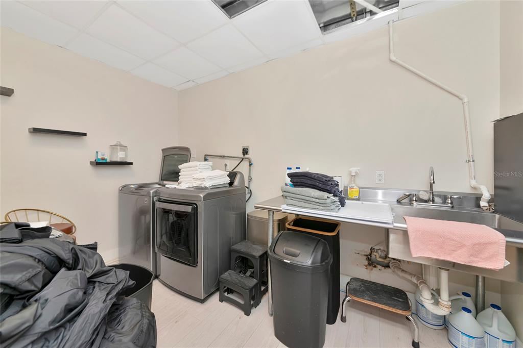 1345 2nd Street Sarasota, FL 34236 - Photo 32 of 98 a view of a workspace with furniture