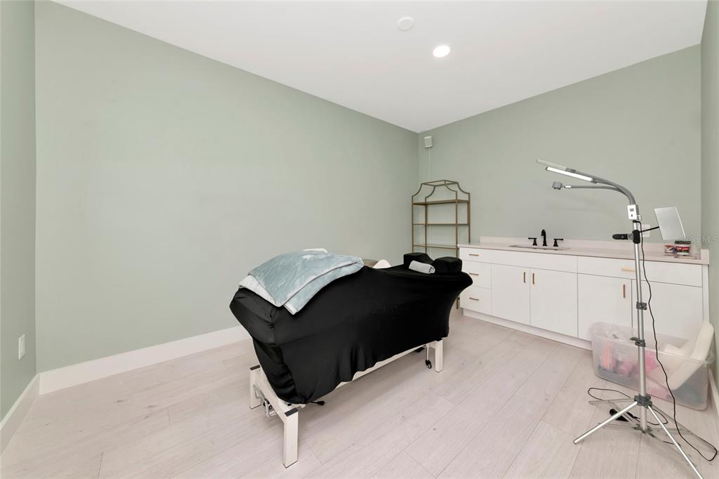 1345 2nd Street Sarasota, FL 34236 - Photo 46 of 98