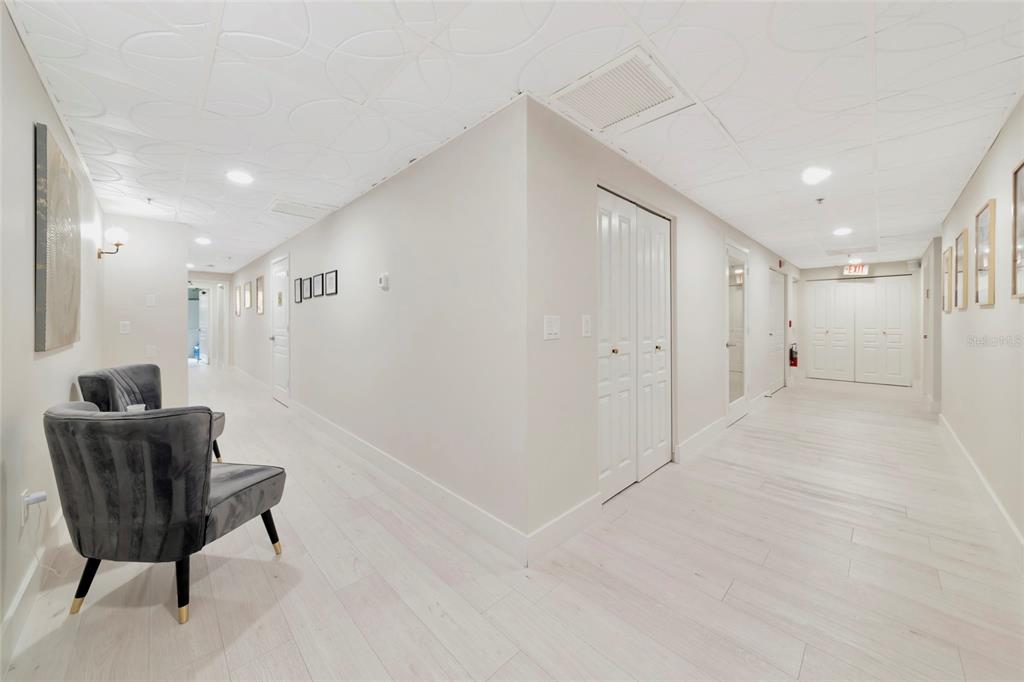 1345 2nd Street Sarasota, FL 34236 - Photo 50 of 98 a view of livingroom with furniture