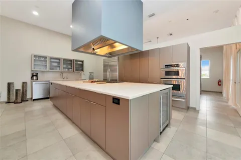 $3,800,000 | 1345 2nd Street, Sarasota, FL 34236