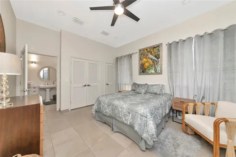 $3,800,000 | 1345 2nd Street, Sarasota, FL 34236