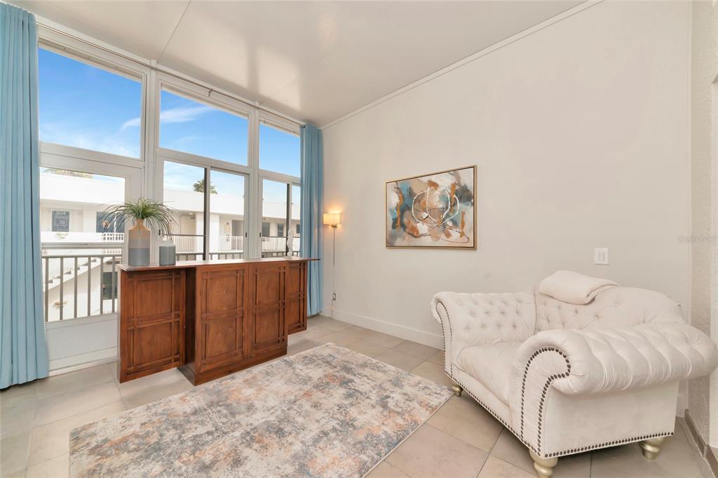 1345 2nd Street Sarasota, FL 34236 - Photo 92 of 98 a living room with furniture