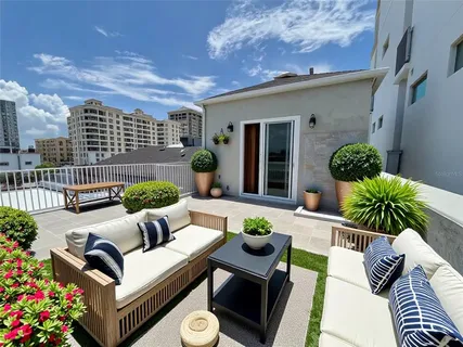 $3,800,000 | 1345 2nd Street, Sarasota, FL 34236