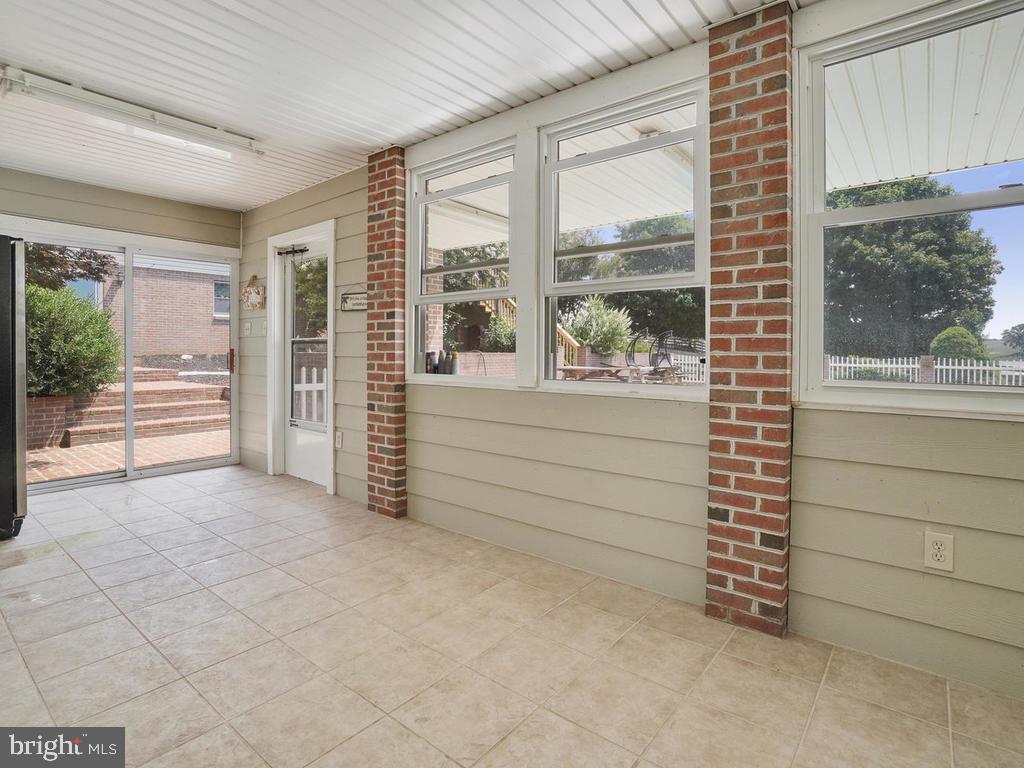 6901 Green Valley Road New Market, MD 21774 - Photo 31 of 45 Brick Pool House w/ Full Bath