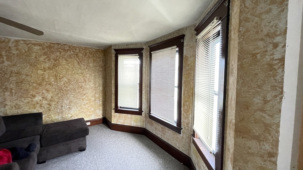 755 Grattan Street Chicopee, MA 01020 - Photo 25 of 39