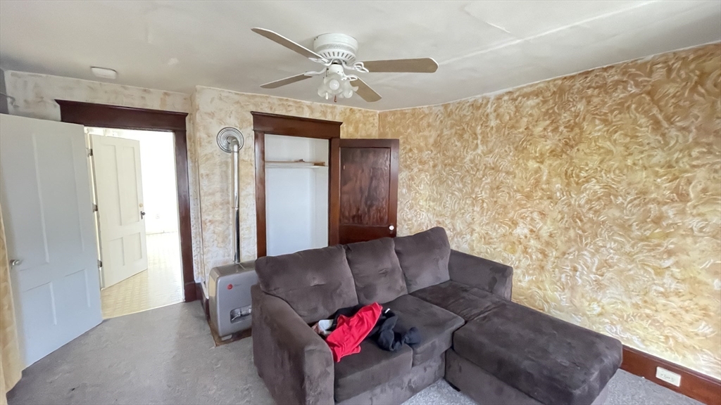 755 Grattan Street Chicopee, MA 01020 - Photo 26 of 39 a living room with furniture