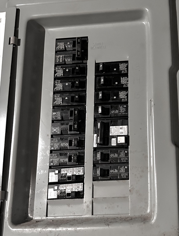 755 Grattan Street Chicopee, MA 01020 - Photo 35 of 39