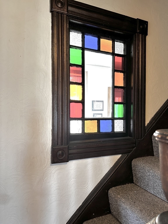 755 Grattan Street Chicopee, MA 01020 - Photo 7 of 39