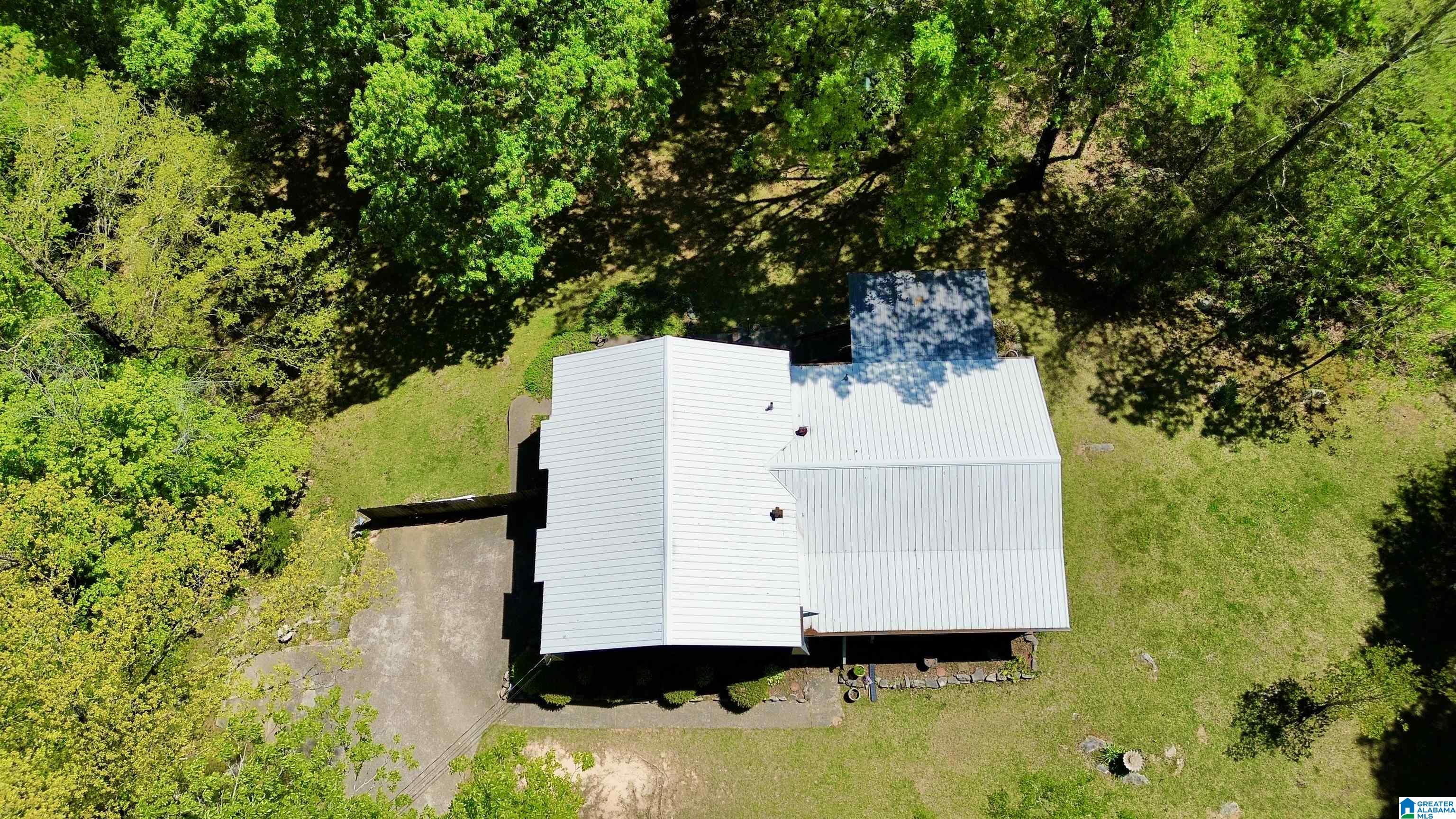 444 Mill Creek Road Warrior, AL 35180 - Photo 9 of 46