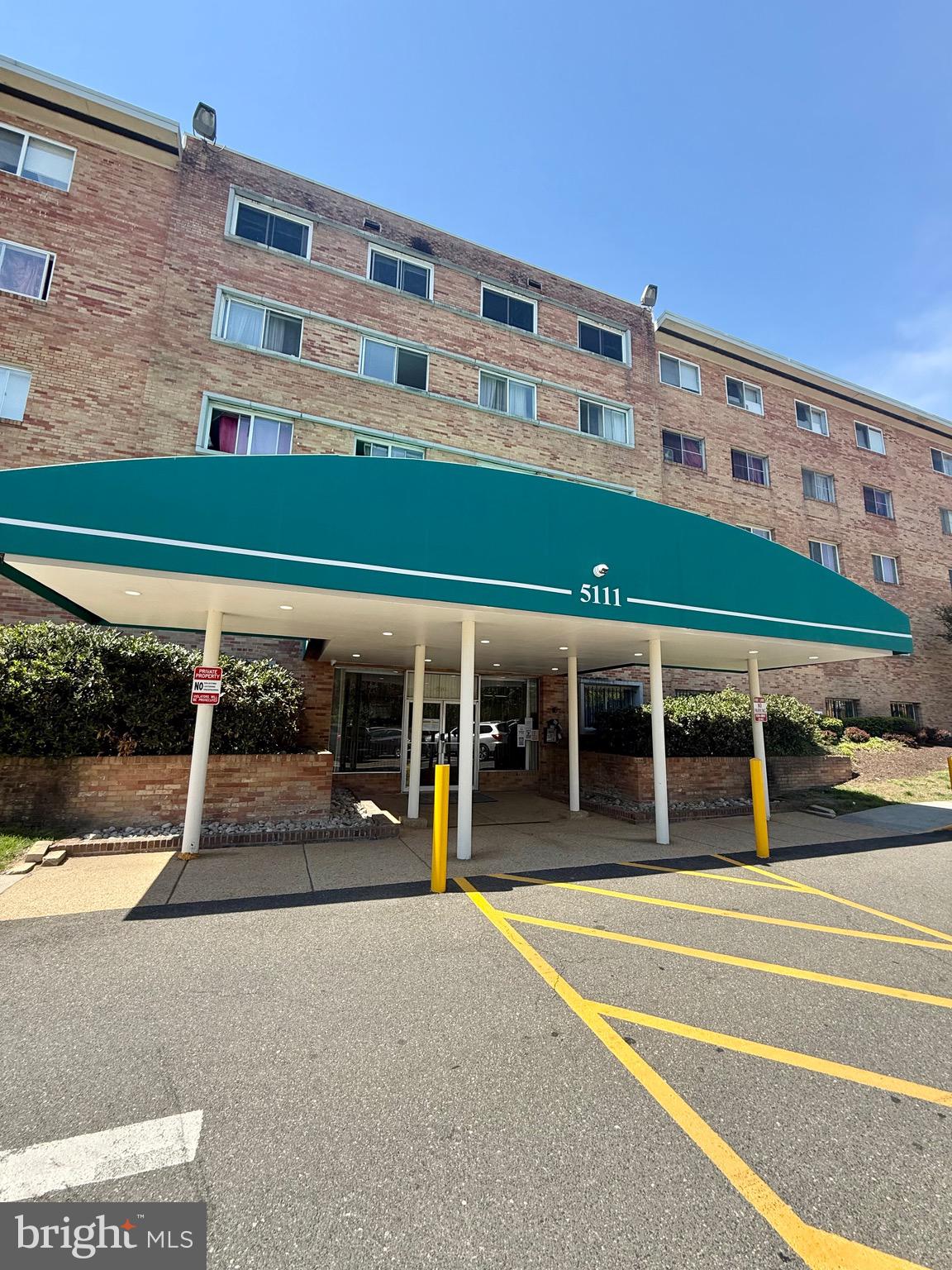 5111 8th Road South, Unit 203 Arlington, VA 22204 - Photo 2 of 31 a view of a building with a balcony