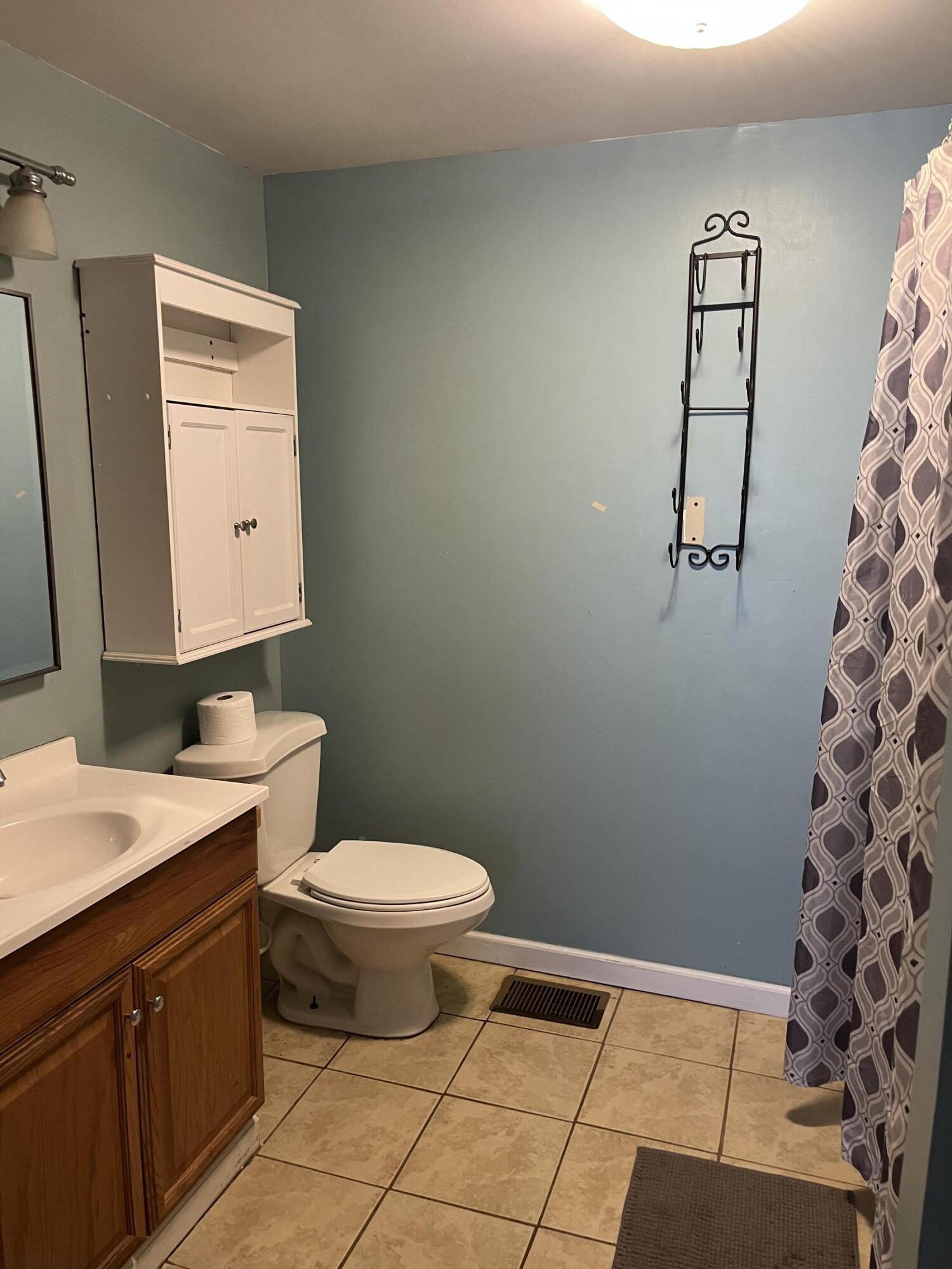 1952 Brown Road Hephzibah, GA 30815 - Photo 20 of 29 Brown Road Master Bath