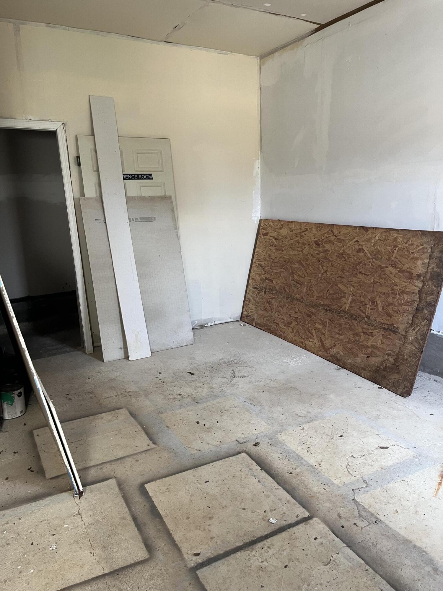 1952 Brown Road Hephzibah, GA 30815 - Photo 23 of 29 Brown Rd addition inside with 2nd closet