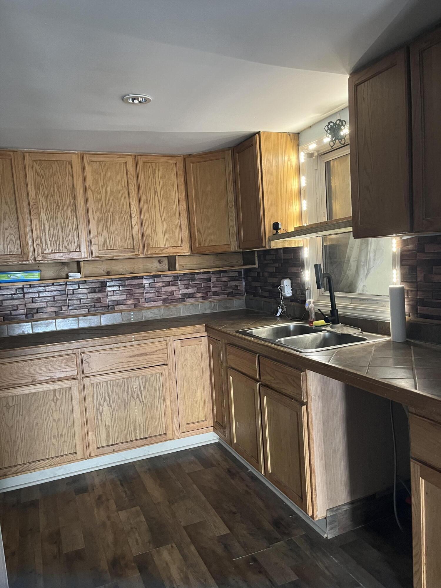 1952 Brown Road Hephzibah, GA 30815 - Photo 6 of 29 Brown Rd Kitchen